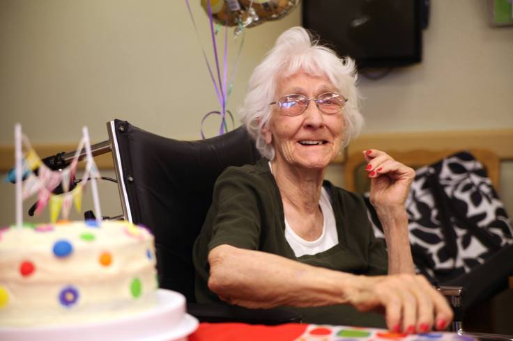 34386290_10213717293078256_2928035533902839808_n